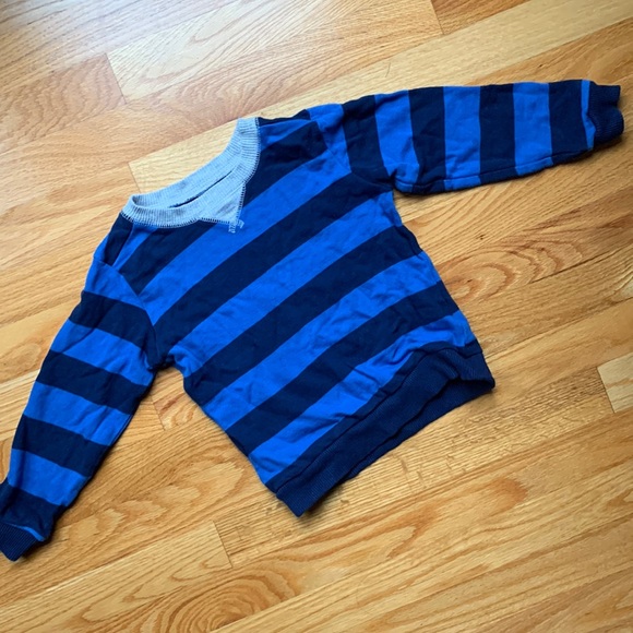 Carter’s Boys Sweater - size 4T - Picture 1 of 5